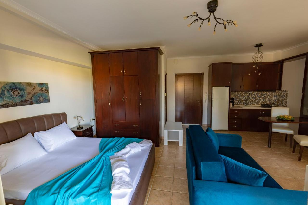 Apartamento Elvis Nest Nea Moudania Exterior foto