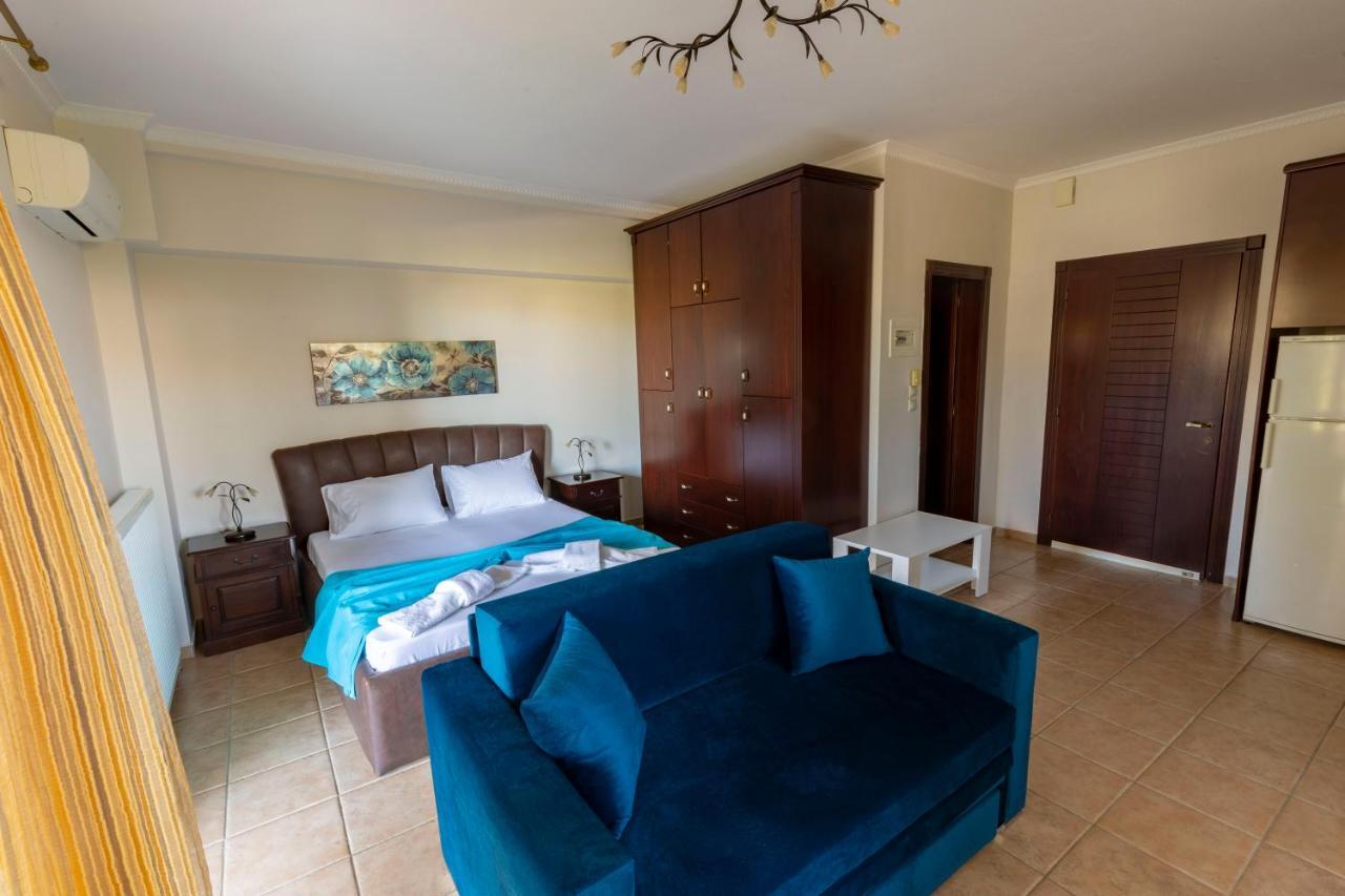 Apartamento Elvis Nest Nea Moudania Exterior foto